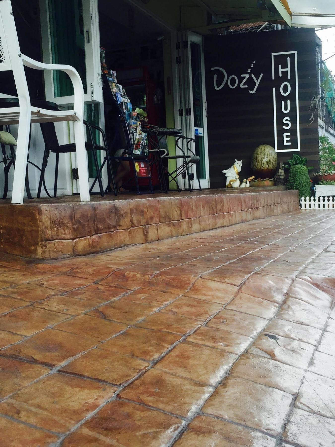 Dozy House Ξενοδοχείο Τσιάνγκ Μάι Εξωτερικό φωτογραφία